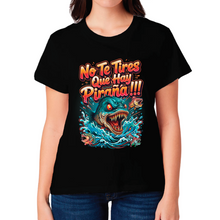 Cargar imagen en el visor de la galería, La Fruta Shirt - No Te Tire Que Hay Piraña TShirts (Unisex)
