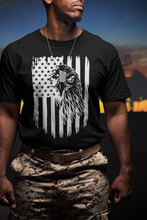 Cargar imagen en el visor de la galería, American War Veteran T-Shirt
