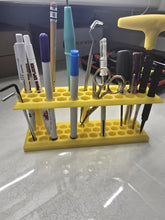 Cargar imagen en el visor de la galería, embroidery tool holder mounted near embroidery machine
