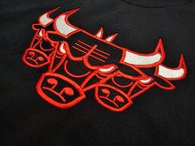 Cargar imagen en el visor de la galería, The BULLS Sweatshirt/Hoody - Premium TShirts &amp; More
