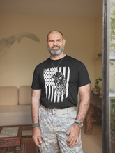 Cargar imagen en el visor de la galería, American War Veteran T-Shirt - Premium TShirts &amp; More
