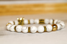 Load image into Gallery viewer, White Stone BG Bracelet
