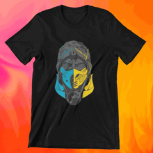 Cargar imagen en el visor de la galería, Subzero vs Scorpion T-Shirt Battle for Souls T-shirt
