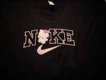 Cargar imagen en el visor de la galería, Hello Kitty Crewneck Sweater Pullover Hello Kitty Crewneck Sweatshirts
